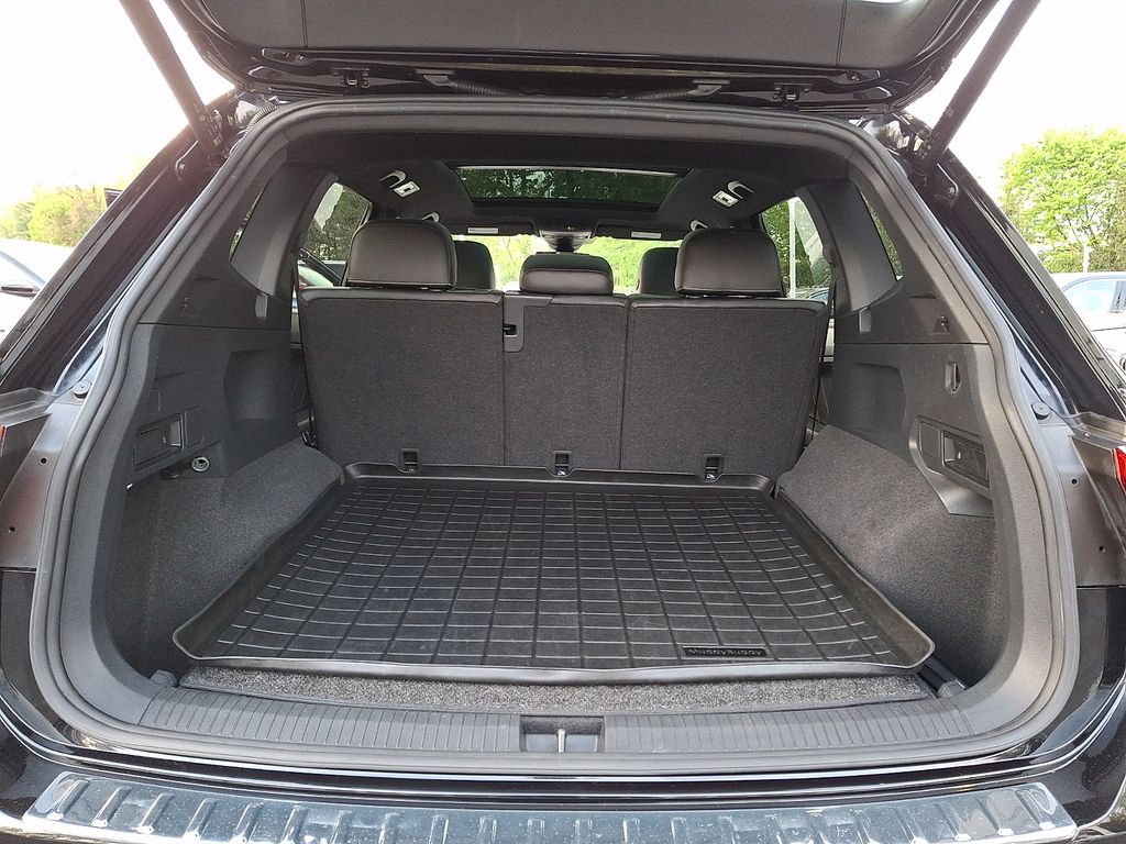 Thumbnail: 2022 Volkswagen Tiguan - 26