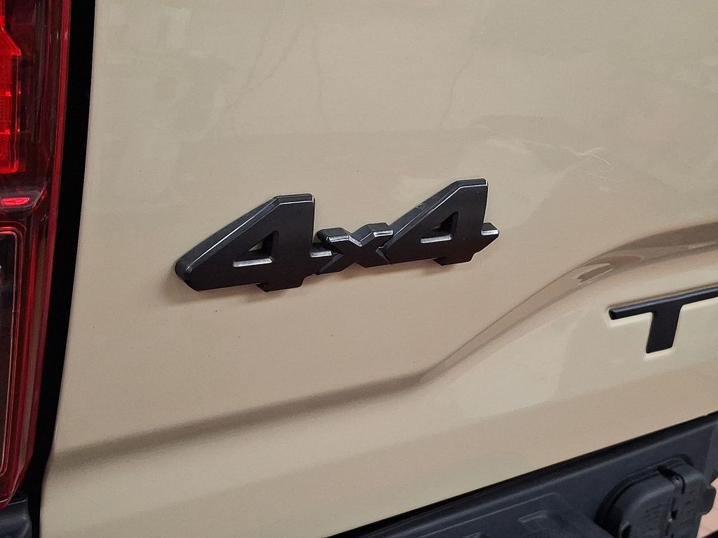 2019 Toyota Tacoma  29