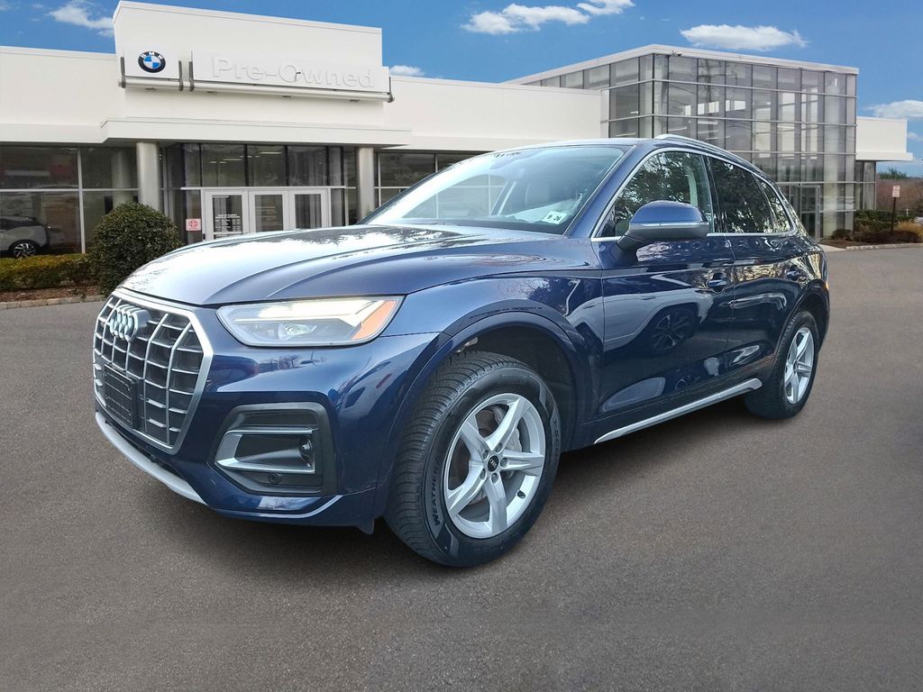 2021 Audi Q5 Premium's photo