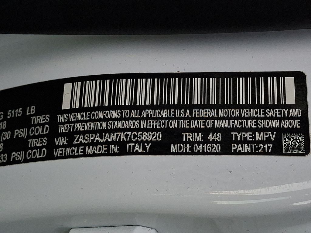 Thumbnail: 2019 Alfa Romeo Stelvio - 25