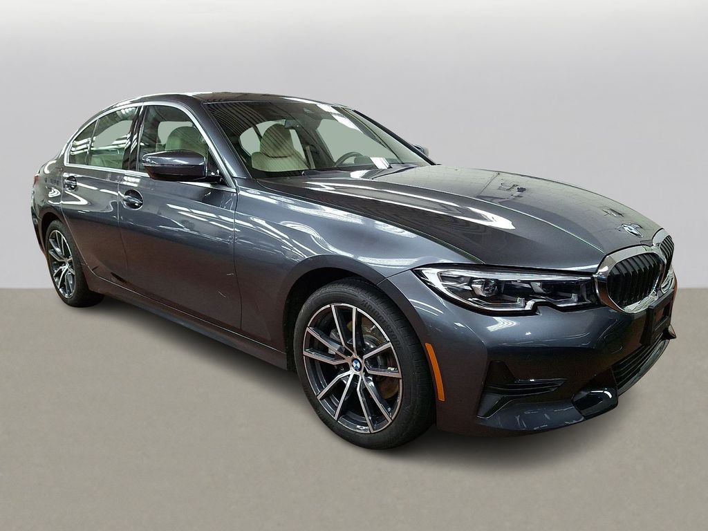 Thumbnail: 2021 BMW 3 Series - 2