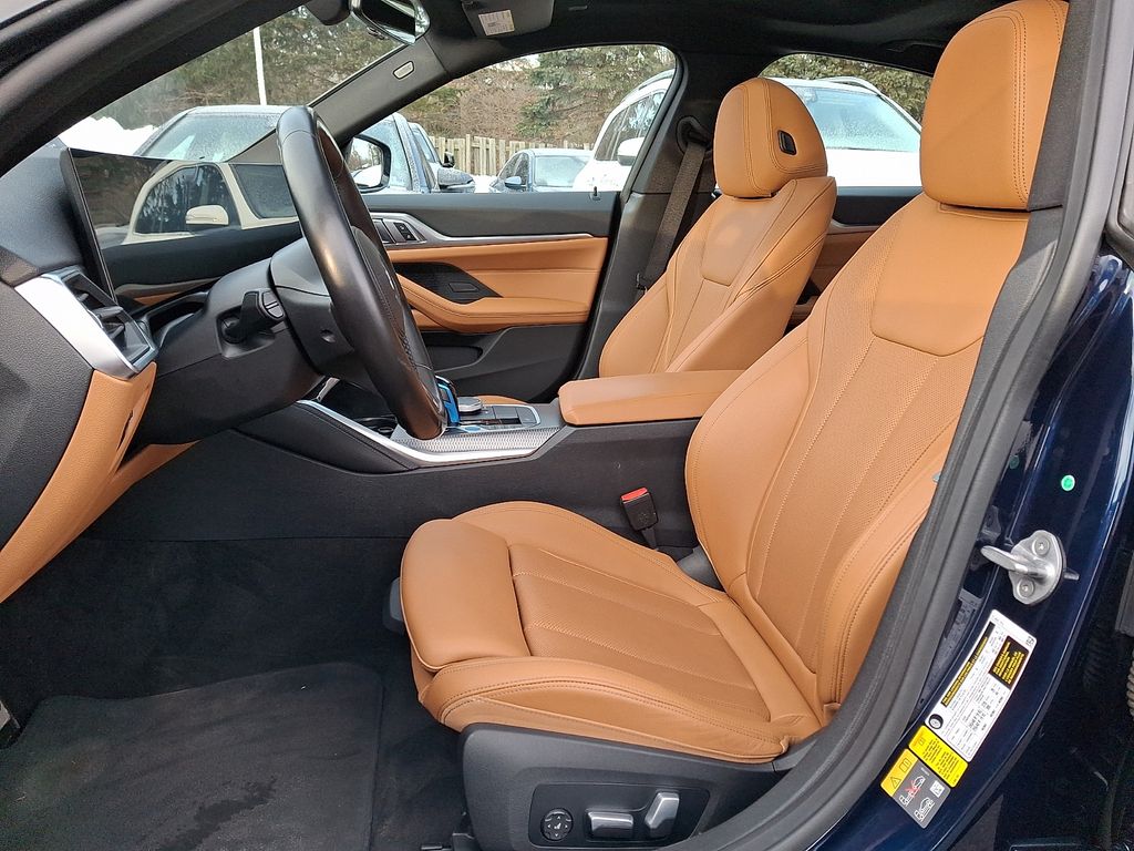 Thumbnail: 2023 BMW i4 - 9