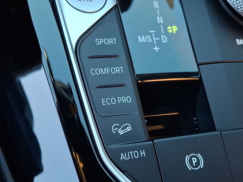 Thumbnail: 2024 BMW X3 - 22