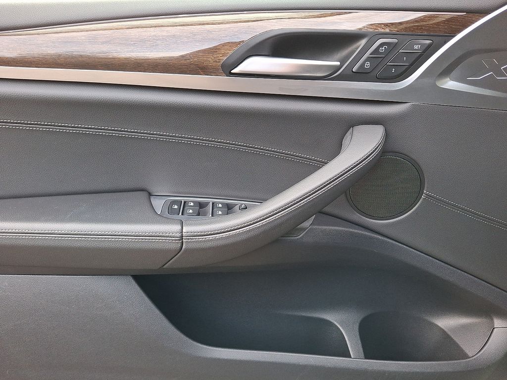 Thumbnail: 2018 BMW X3 - 8