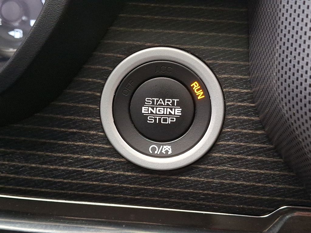 Thumbnail: 2019 RAM 1500 - 21