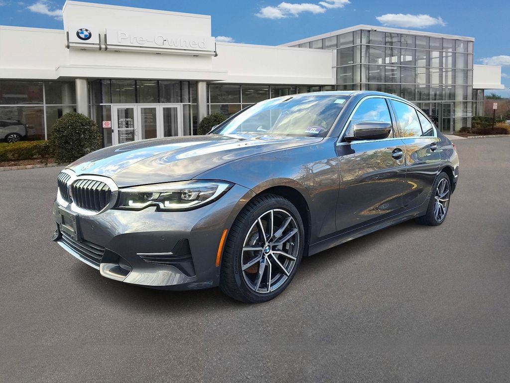 Thumbnail: 2019 BMW 3 Series - 1