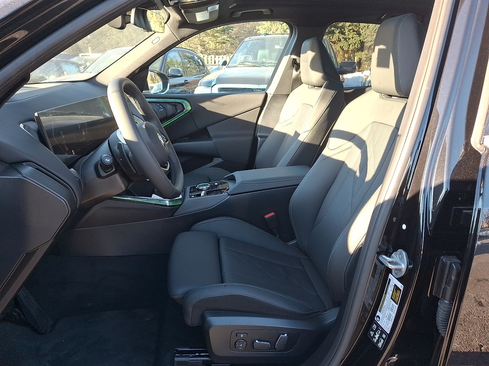 Thumbnail: 2025 BMW X3 - 9