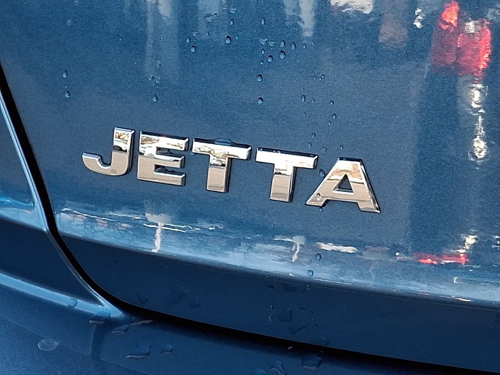 Thumbnail: 2021 Volkswagen Jetta - 29