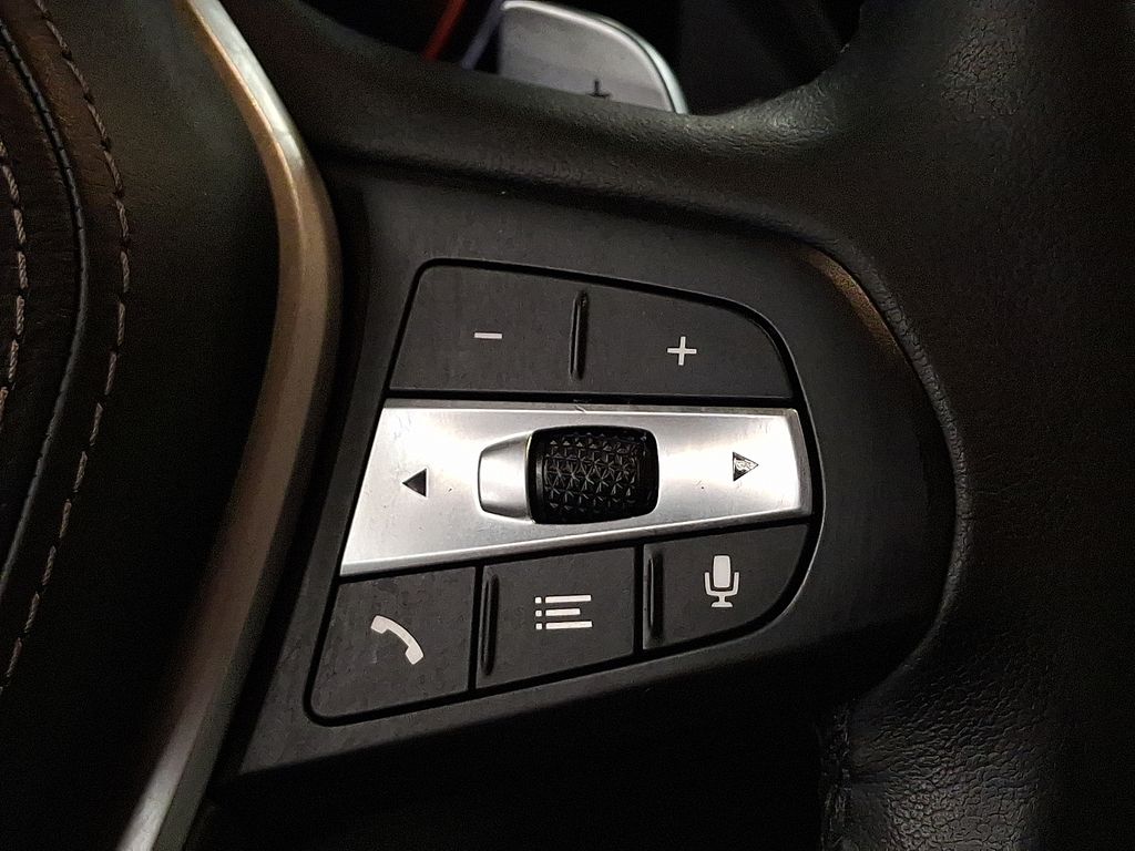 Thumbnail: 2023 BMW X5 - 17