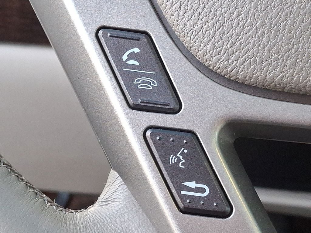 Thumbnail: 2011 Acura MDX - 20