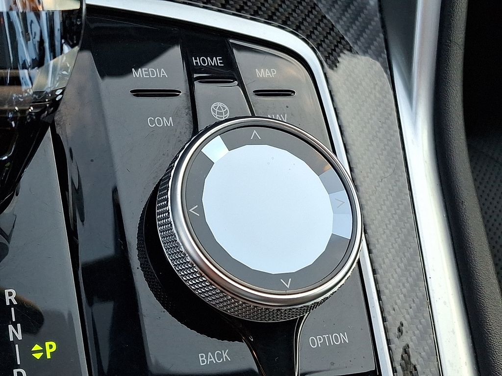 Thumbnail: 2023 BMW X6 - 22