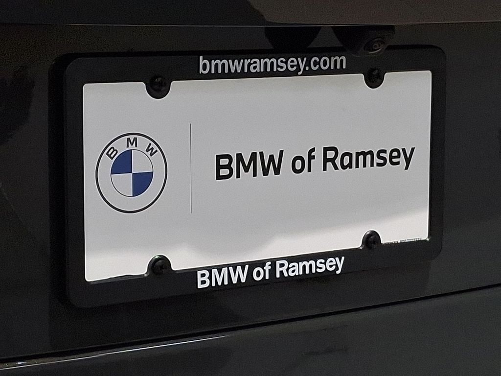 Thumbnail: 2026 BMW X5 - 11