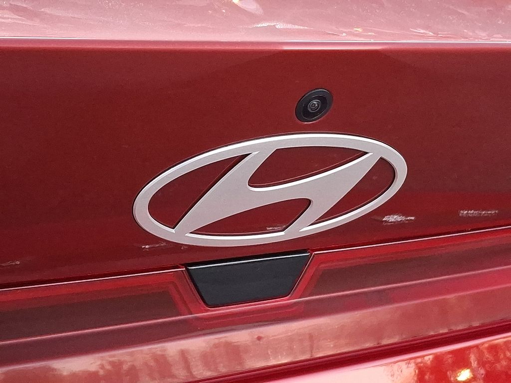 Thumbnail: 2025 Hyundai Elantra - 28