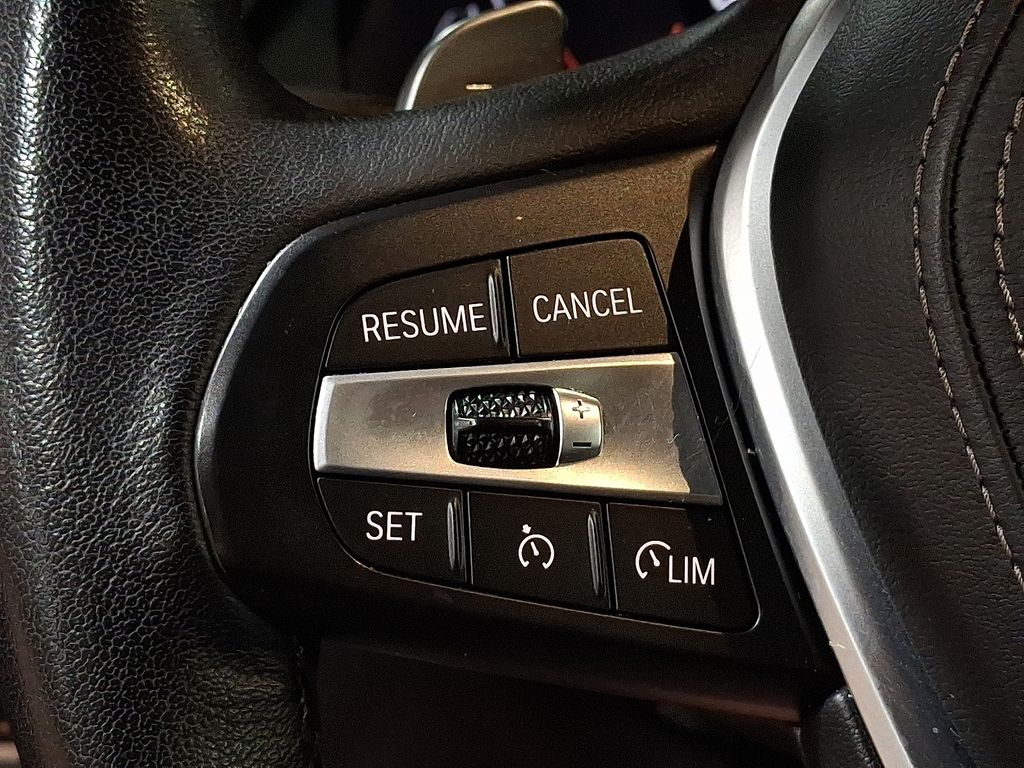 Thumbnail: 2023 BMW X5 - 18