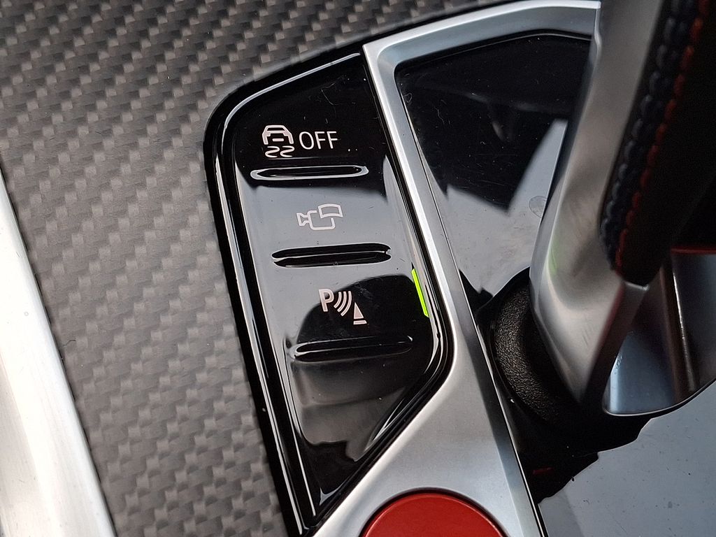 Thumbnail: 2024 BMW XM - 19