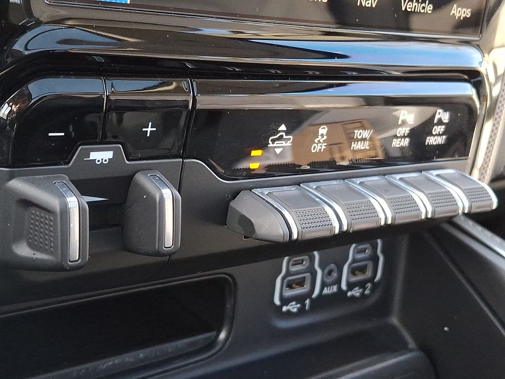 Thumbnail: 2023 RAM 1500 - 22