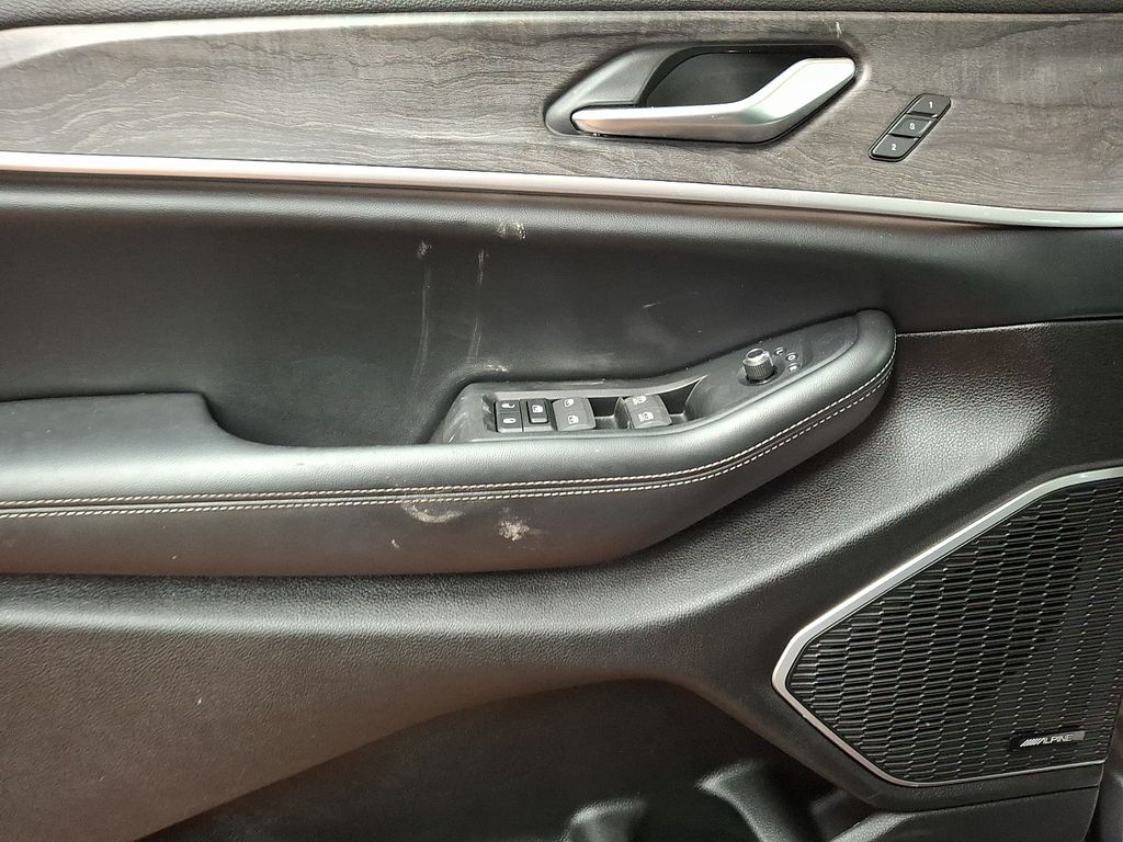 Thumbnail: 2024 Jeep Grand Cherokee - 8