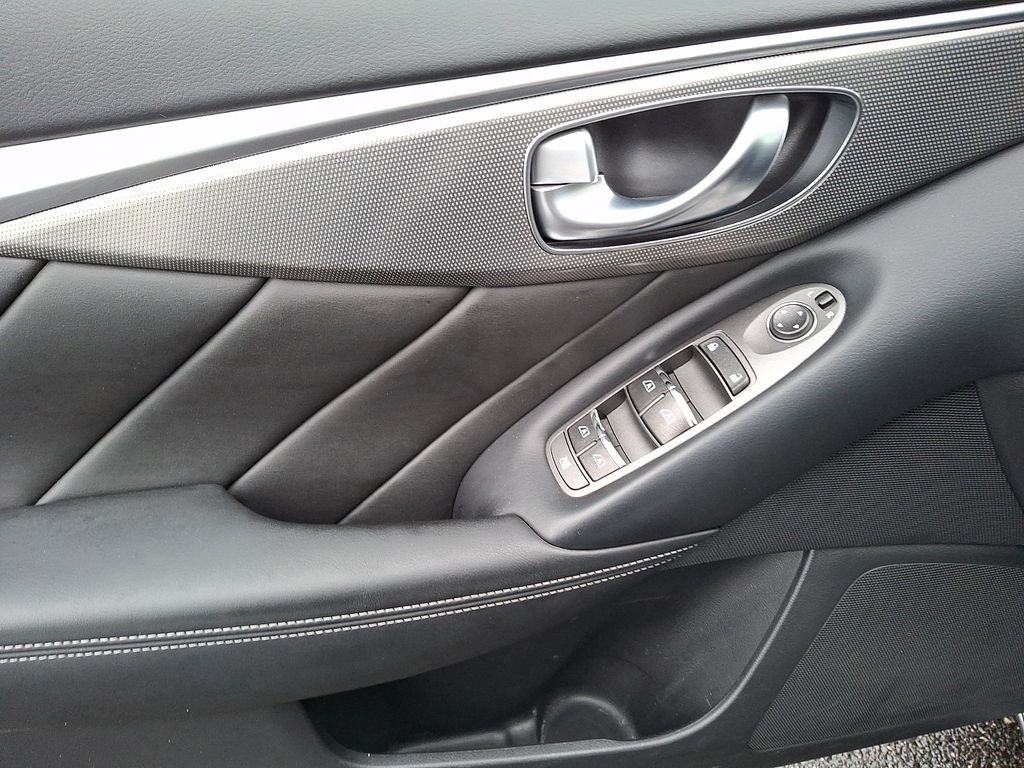 Thumbnail: 2018 INFINITI Q50 - 8