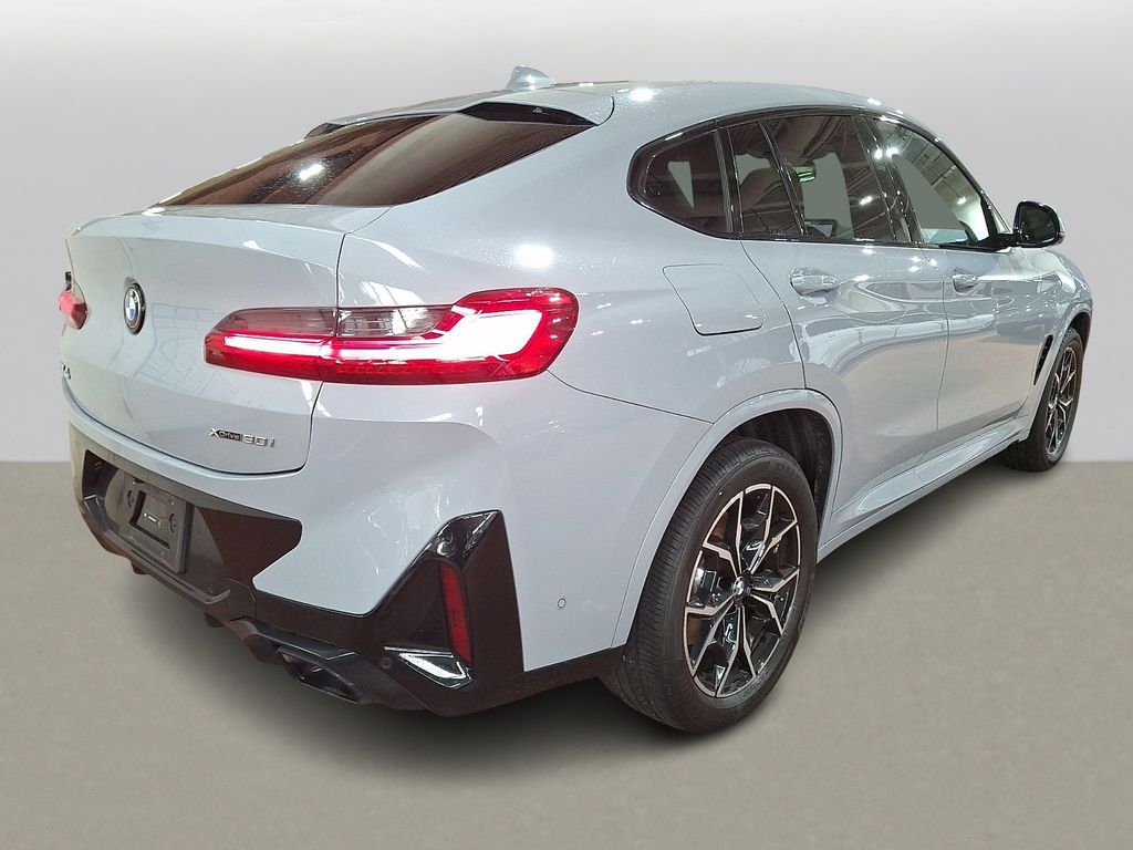 Thumbnail: 2024 BMW X4 - 5
