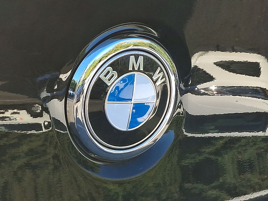 Thumbnail: 2023 BMW X4 - 26