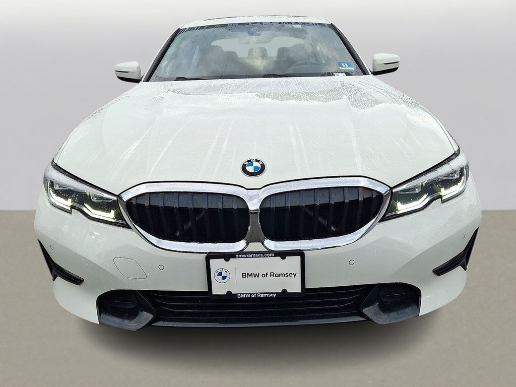 Thumbnail: 2020 BMW 3 Series - 2