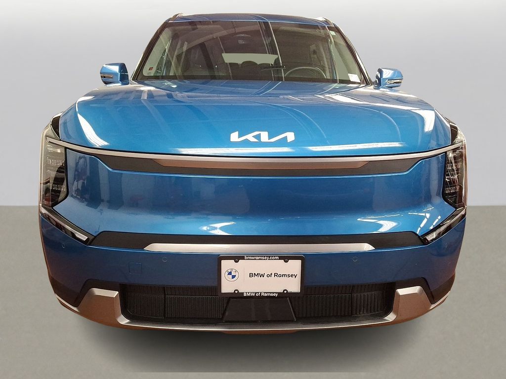 Thumbnail: 2024 Kia EV9 - 2