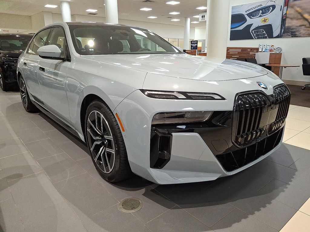 2025 Bmw 760i xDrive photo 3