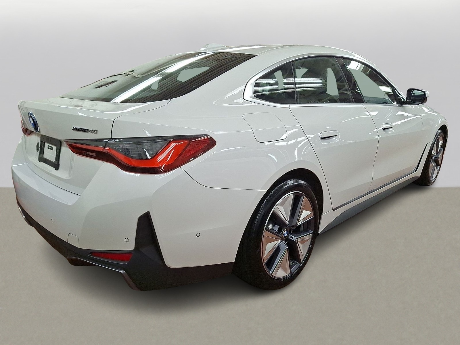 Thumbnail: 2025 BMW i4 - 4