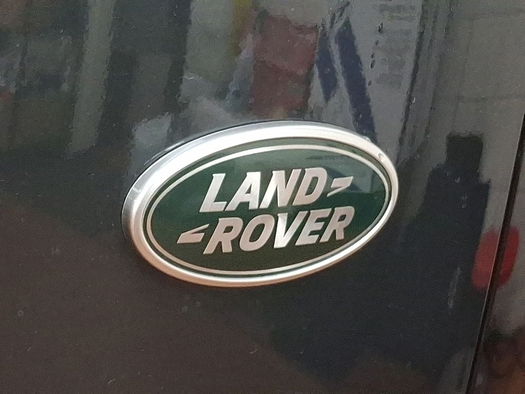 Thumbnail: 2023 Land Rover Range Rover - 25