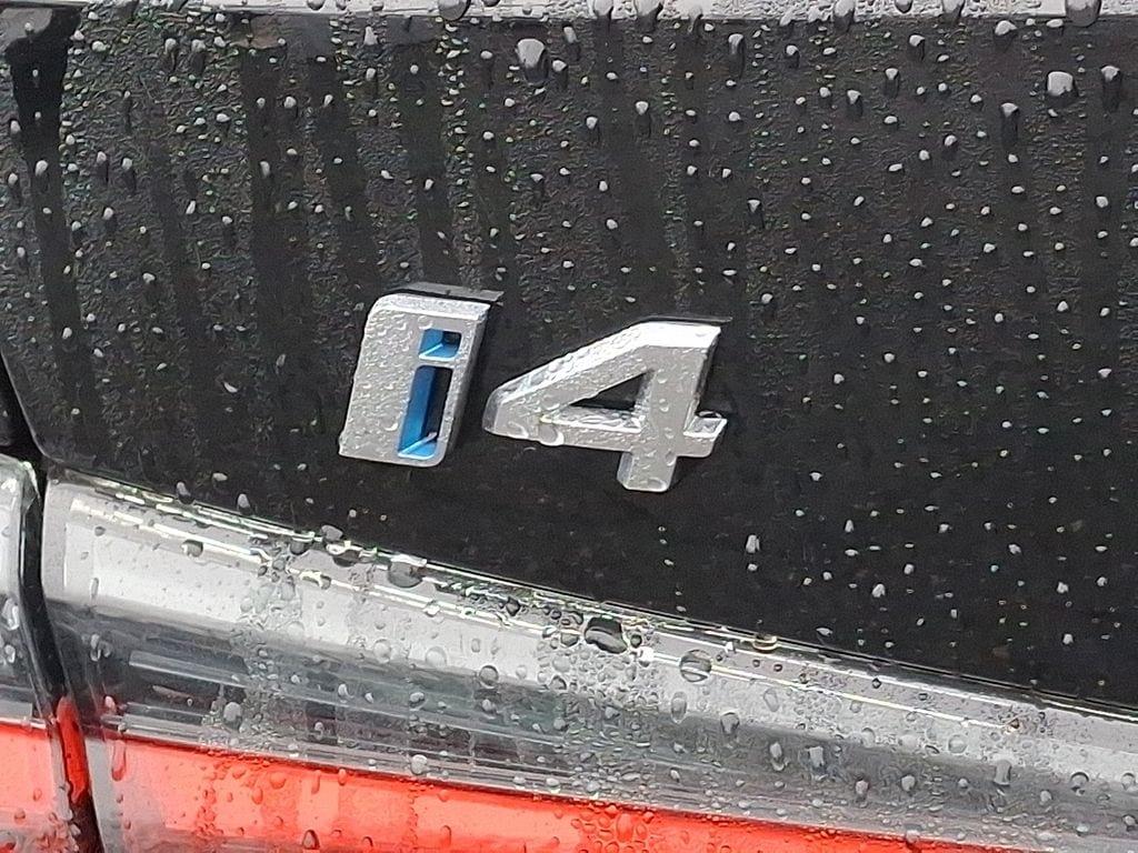 Thumbnail: 2023 BMW i4 - 30