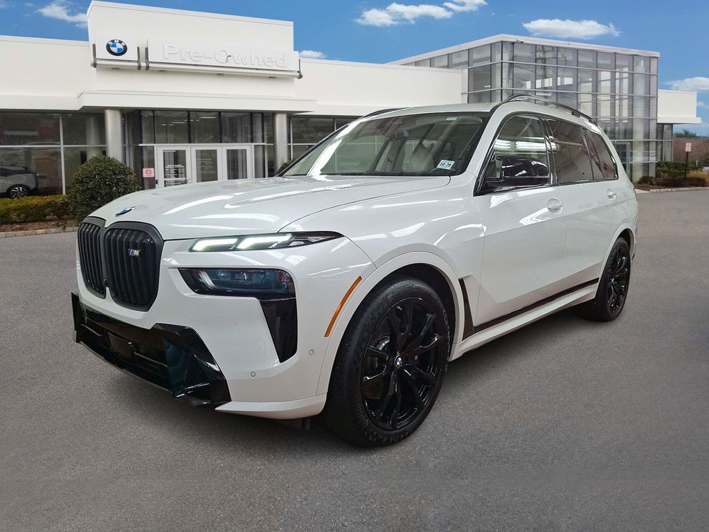 Thumbnail: 2025 BMW X7 - 1
