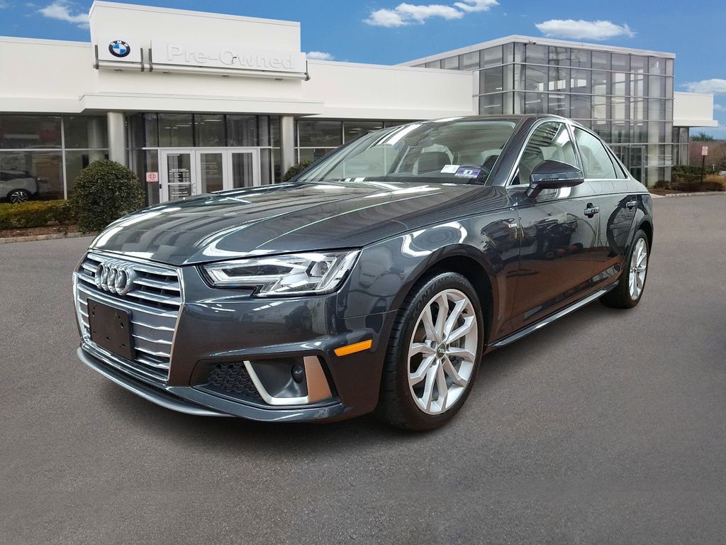 2019 Audi A4 2.0T quattro S tronic Premium Plus's photo