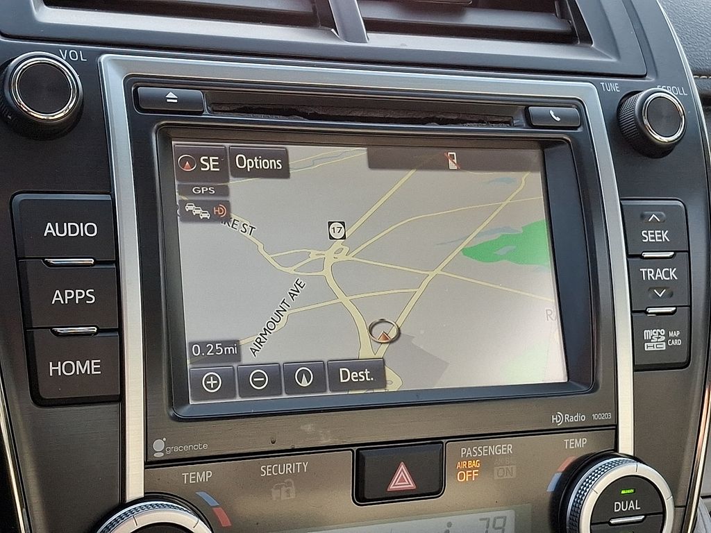 Thumbnail: 2014 Toyota Camry - 16