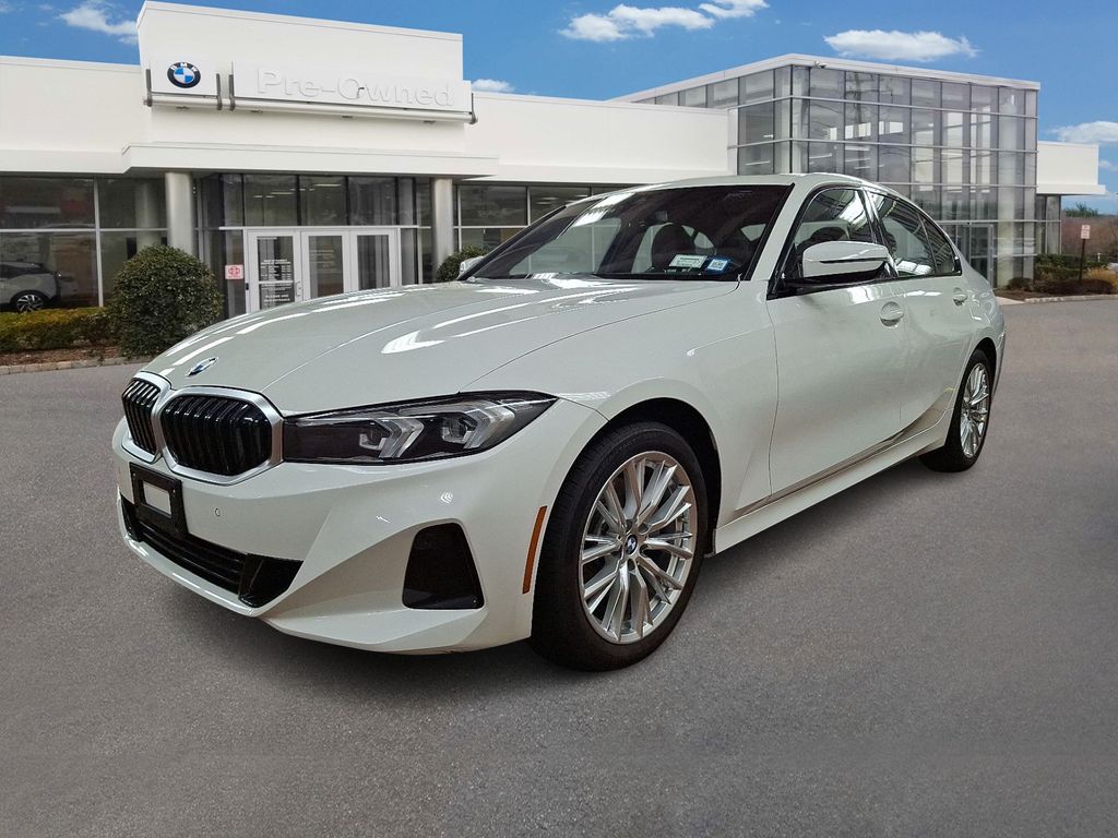 Thumbnail: 2023 BMW 3 Series - 1
