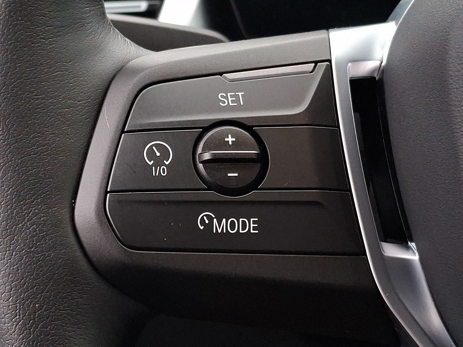 Thumbnail: 2025 BMW X1 - 17