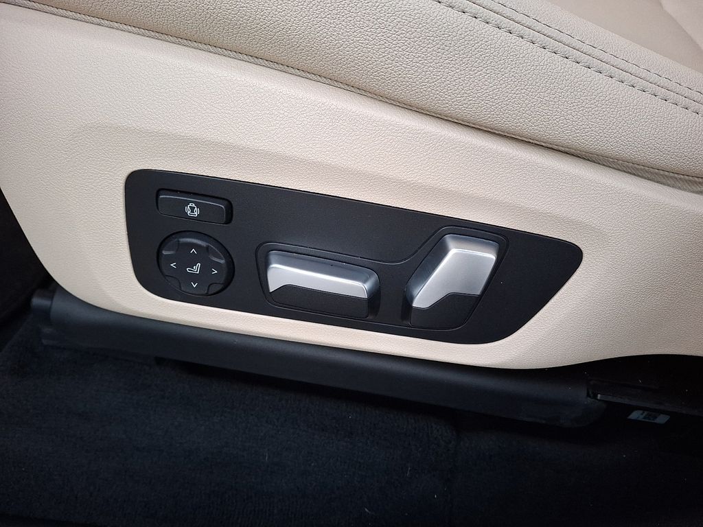 Thumbnail: 2019 BMW X3 - 11