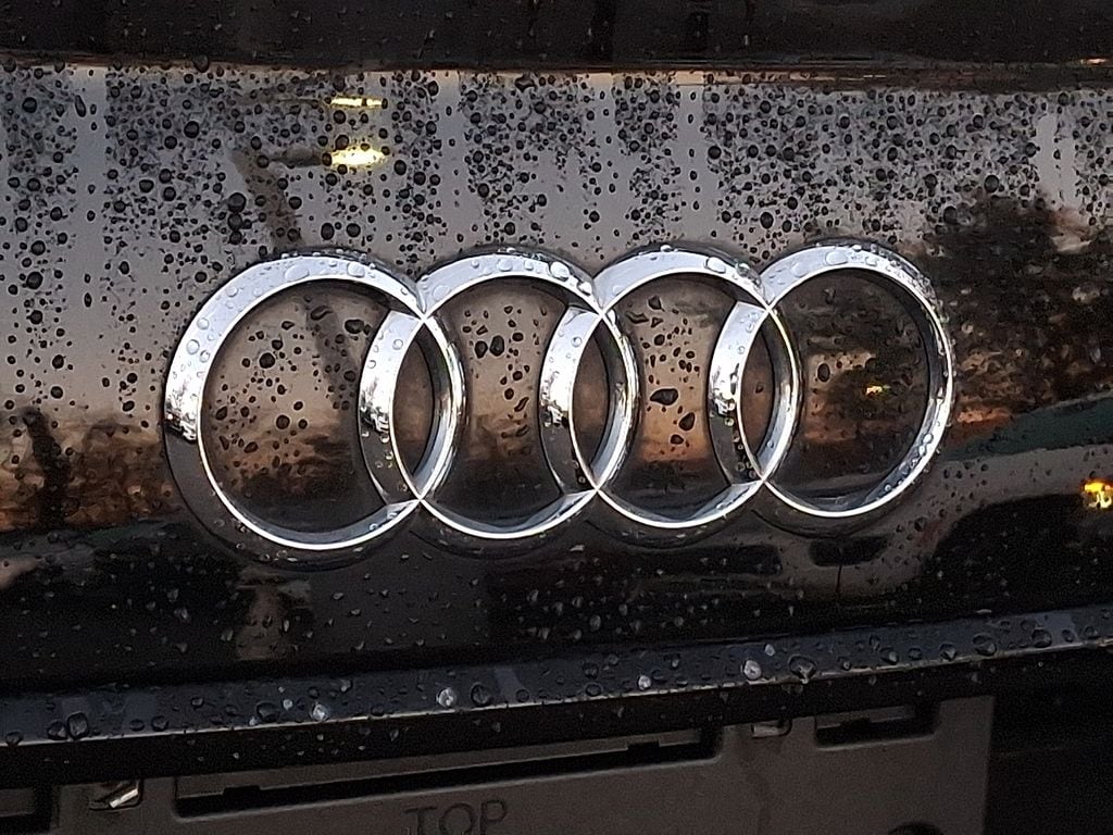 Thumbnail: 2020 Audi S6 - 27