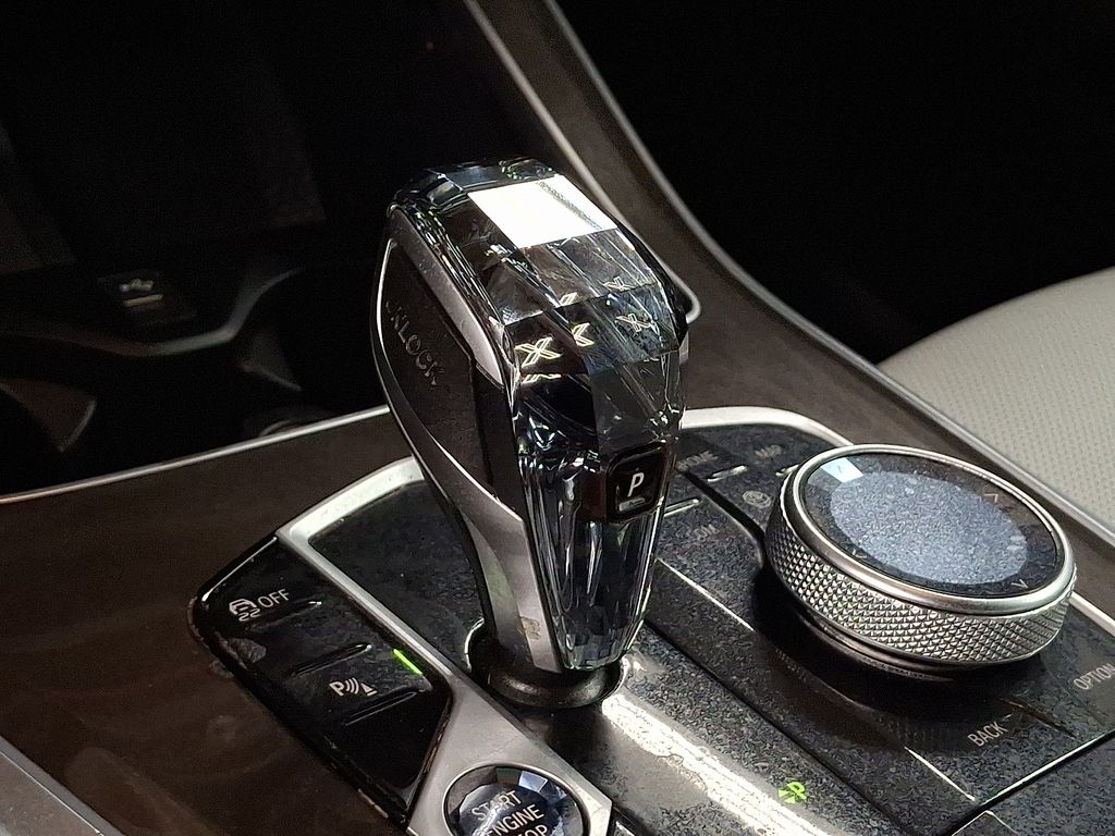 Thumbnail: 2023 BMW X5 - 11