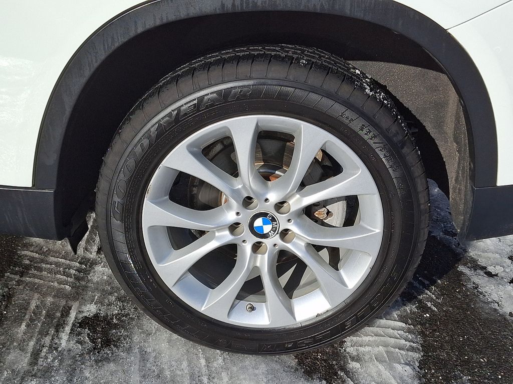 Thumbnail: 2016 BMW X5 - 6