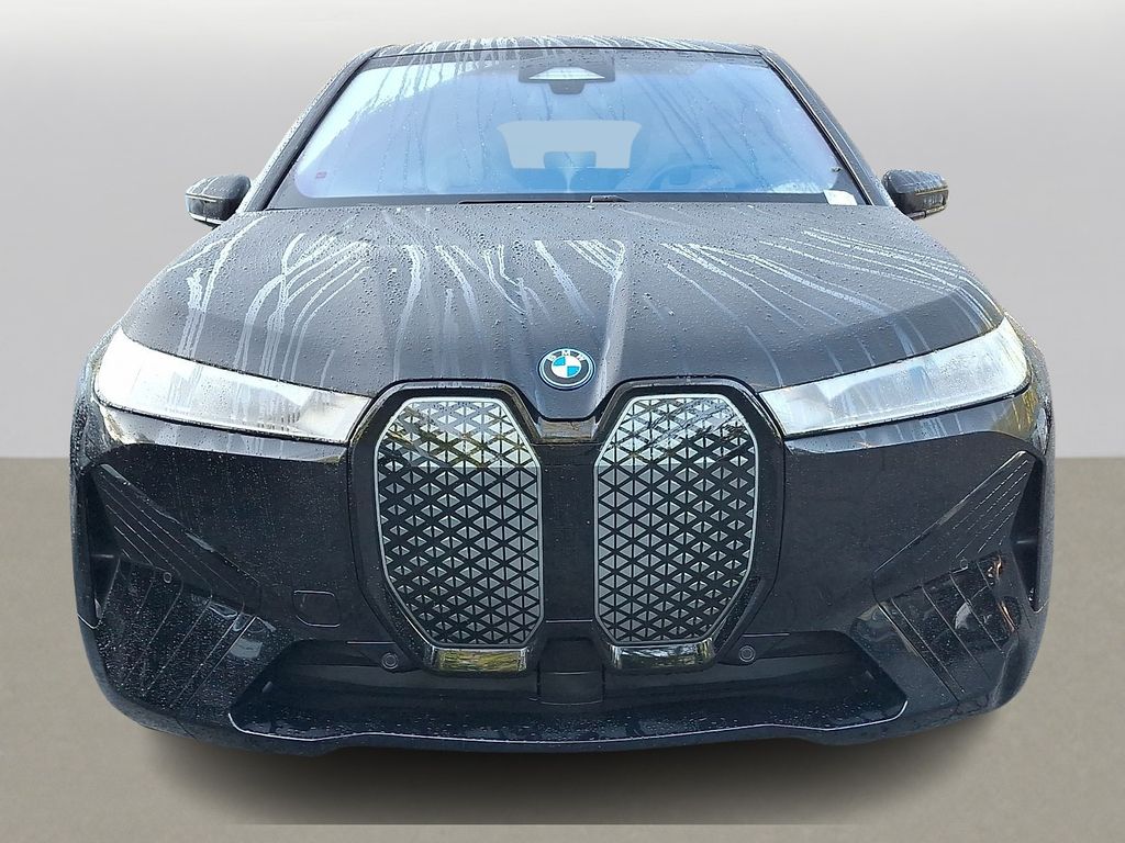 Thumbnail: 2023 BMW iX - 2