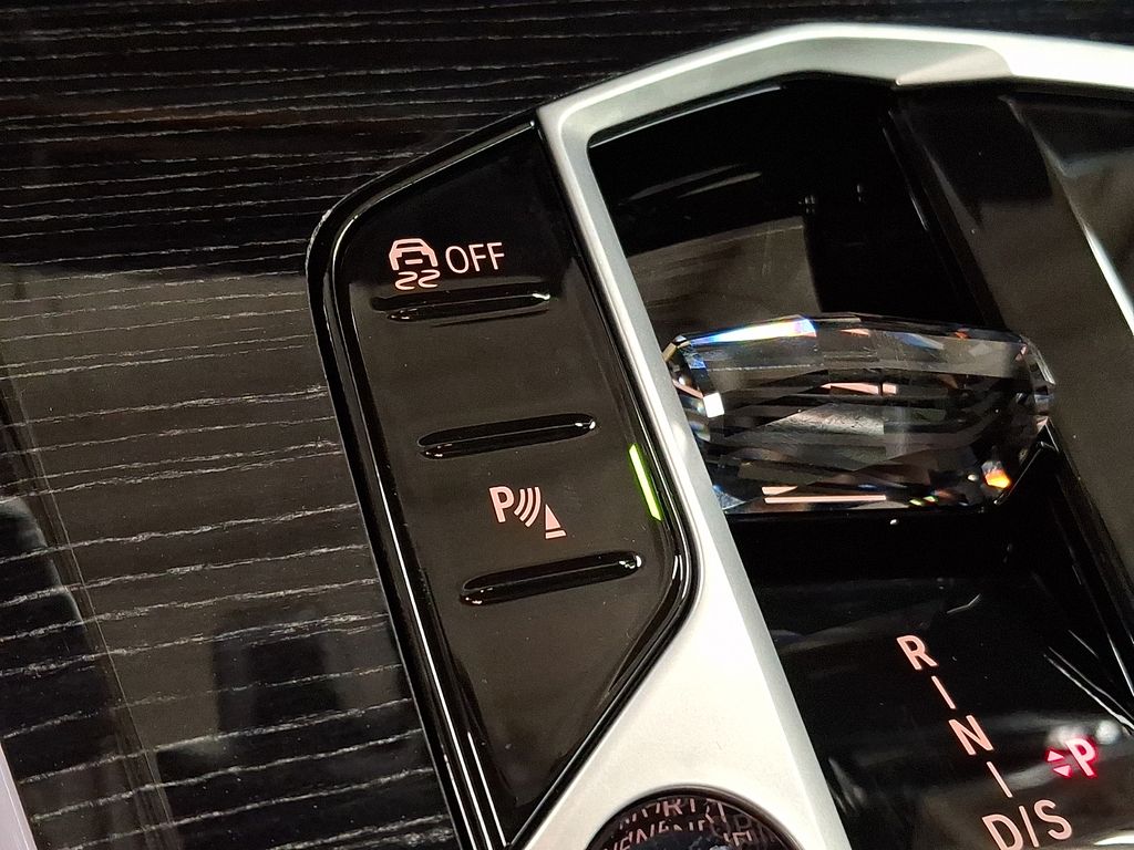 Thumbnail: 2025 BMW X5 - 18