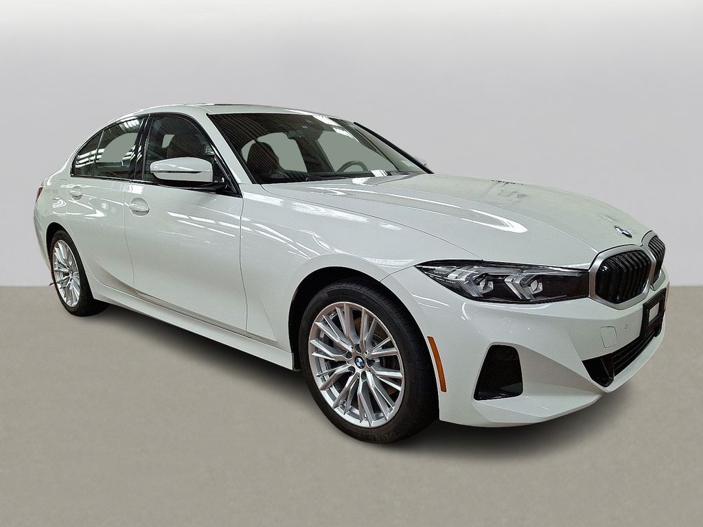 Thumbnail: 2023 BMW 3 Series - 3
