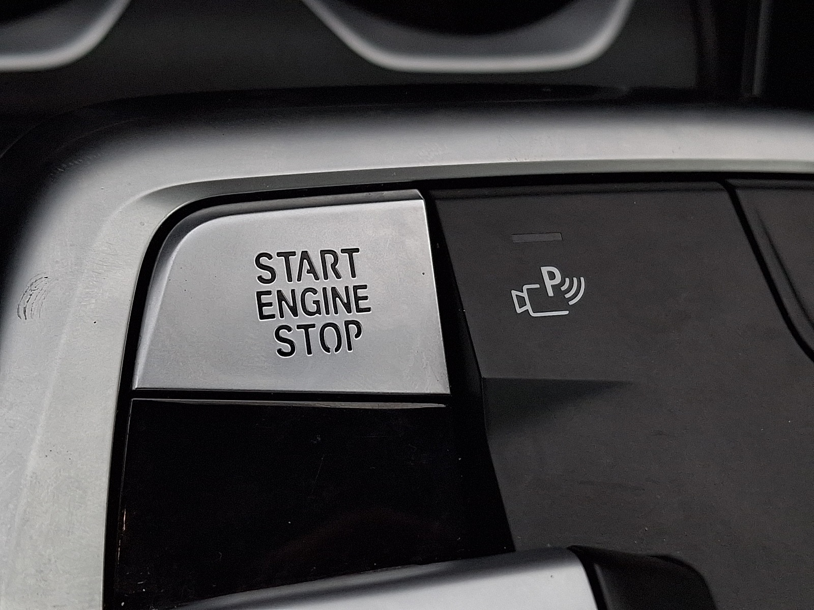 Thumbnail: 2025 BMW X1 - 21