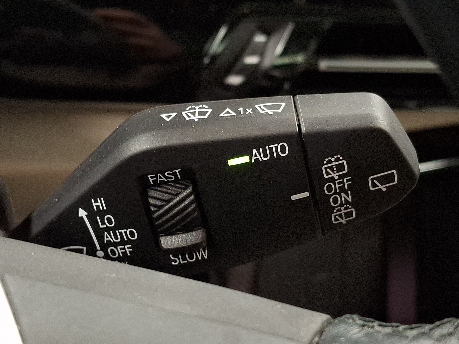 Thumbnail: 2025 BMW X1 - 17