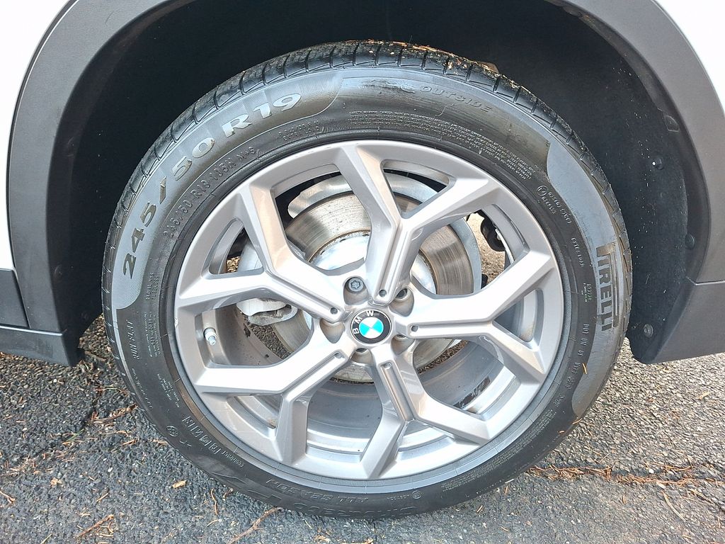 Thumbnail: 2023 BMW X3 - 6