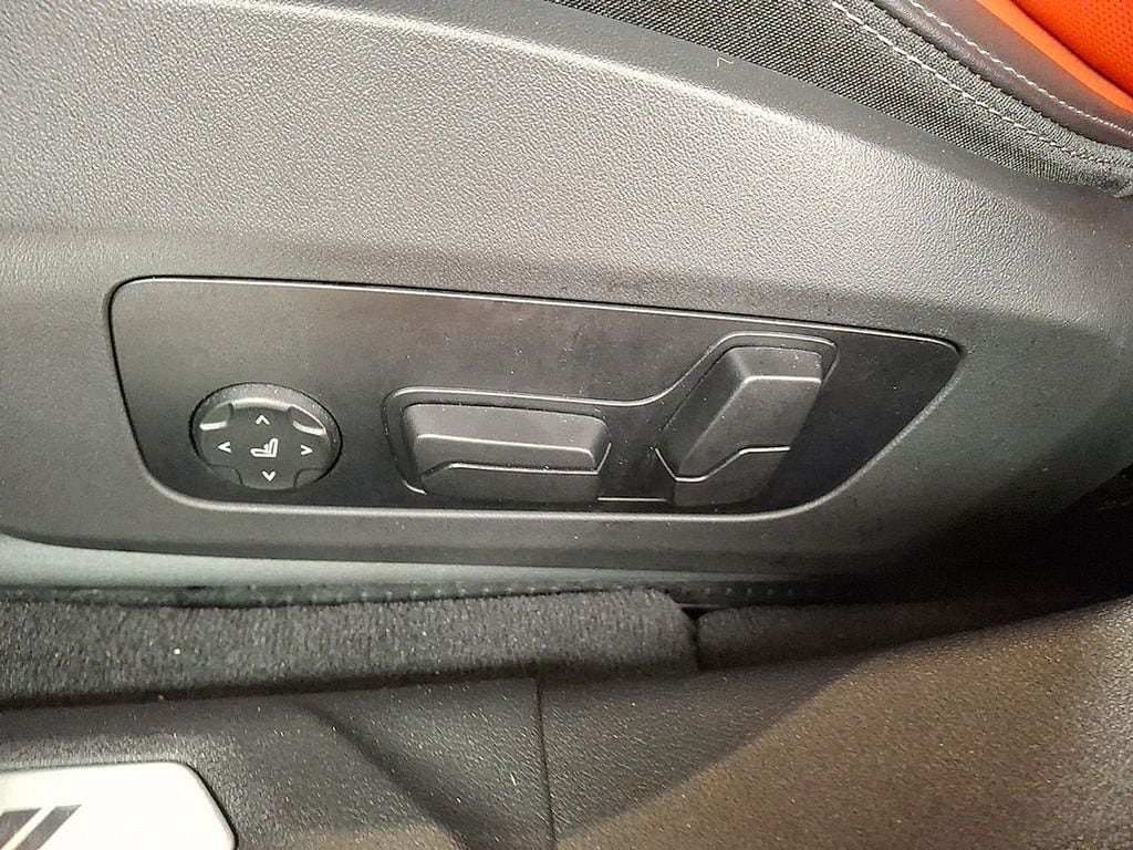 Thumbnail: 2025 BMW 2 Series - 10