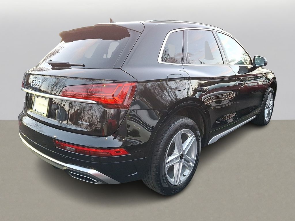 Thumbnail: 2024 Audi Q5 - 3