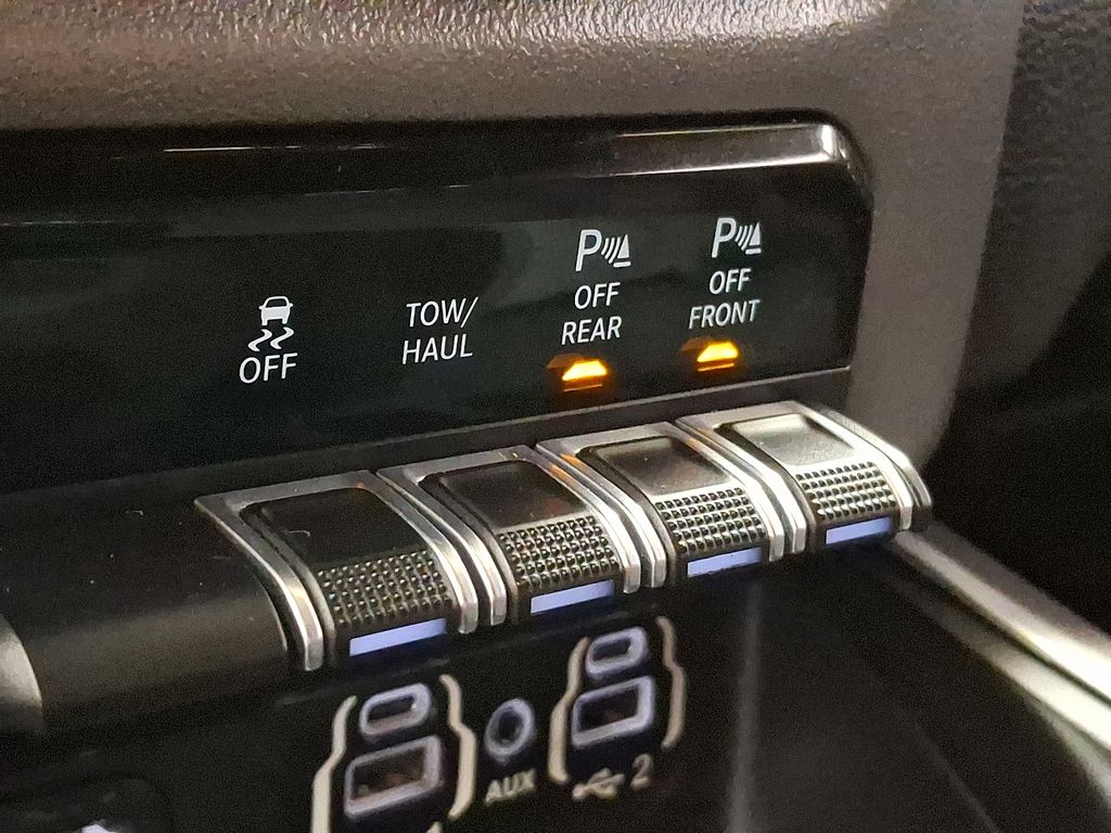 Thumbnail: 2019 RAM 1500 - 21