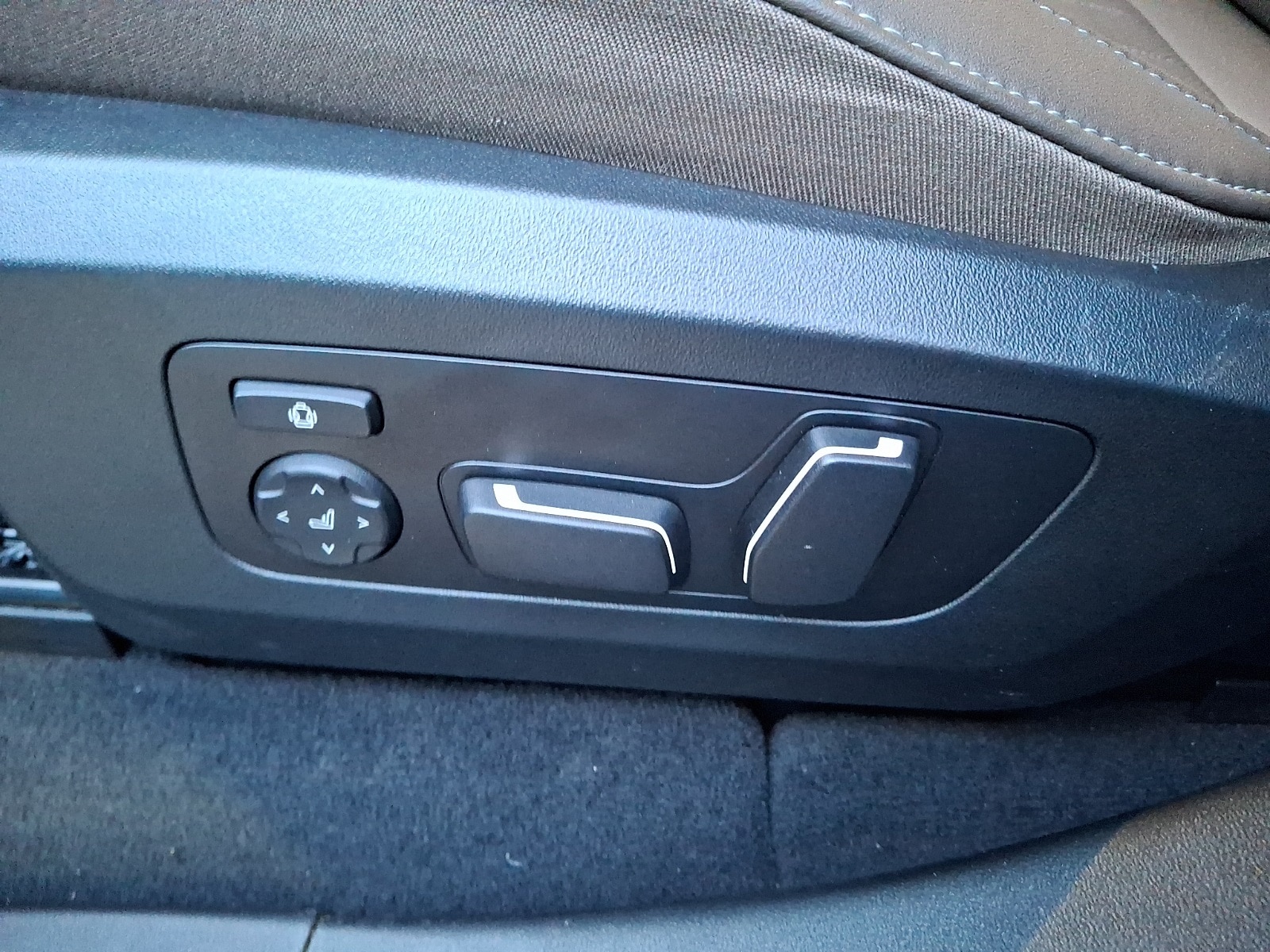 Thumbnail: 2025 BMW X3 - 10