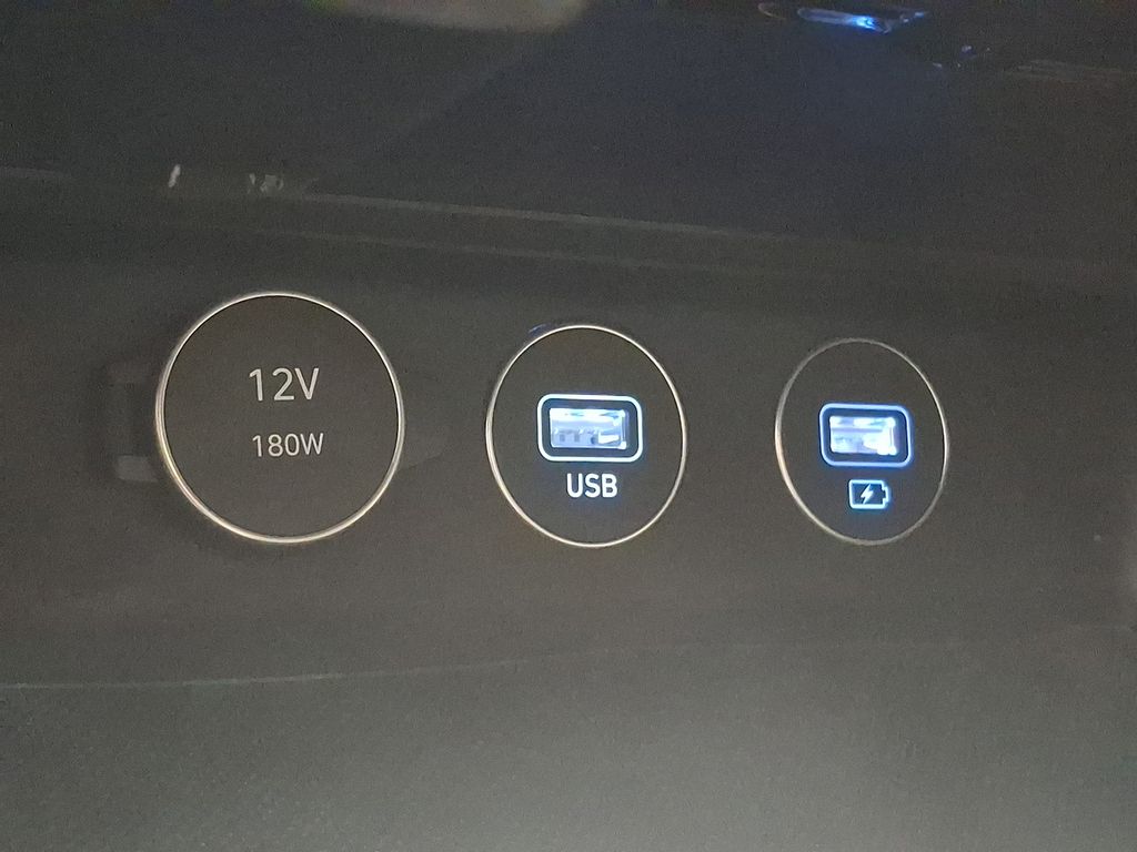 Thumbnail: 2023 Genesis G70 - 20